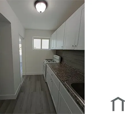 1857 SW 4th St #2 — Photo 11