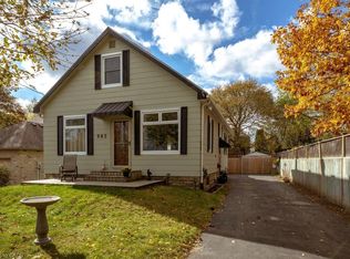 982 Parkhill Ave, Burlington, ON L7T1T8