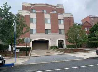 25 Duncan Ave #212, Jersey City, NJ 07306