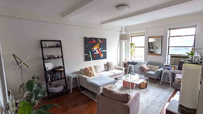 Rented by Bond New York | media 1