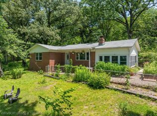 1310 Pigeon Creek Rd, Mountainburg, AR 72946