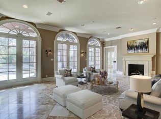 5345 Longmont Dr, Houston, TX 77056