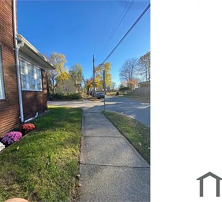 506 Blaine Ave — Photo 6