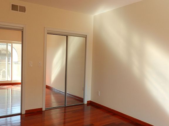 master bdrm 2 closets