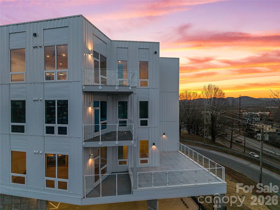 1st image of 123 Haywood St #305