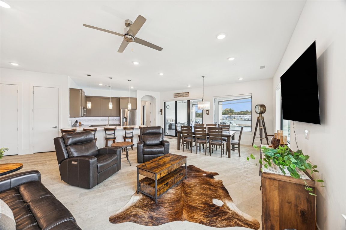 next background image