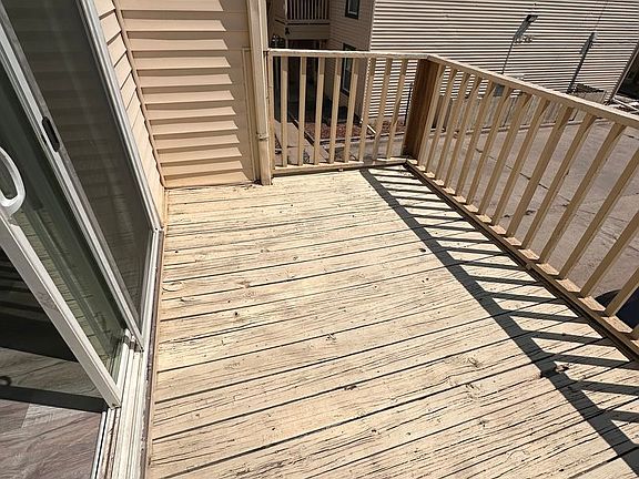 3rd image of 869 N Nims Ave #8