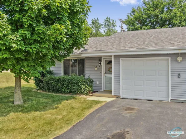 2318 Buttercup Ln, Crest Hill, IL 60403