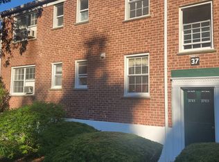 37 Fieldstone Dr APT E1, Hartsdale, NY 10530