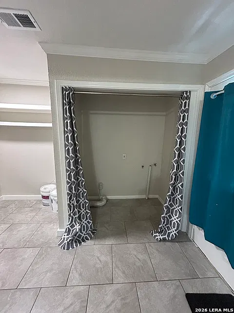 3 bed, 2.0 bath, 1290 sqft, $1,300 — Photo 3