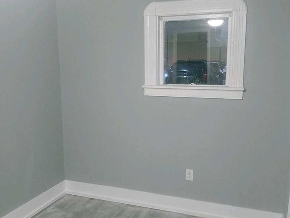 3rd image of 117 S Westland Ave #2