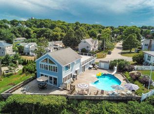 55 Harborview Rd, Hull, MA 02045