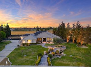 17600 Harvest Grove Ct, Bakersfield, CA