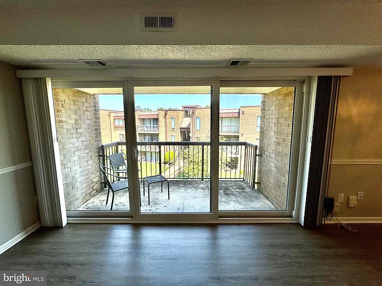 7597 Gales Ct #204 — Photo 3