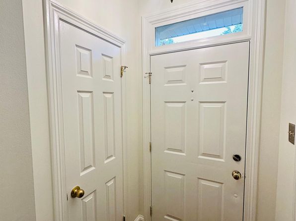 33 Sentinel Rd