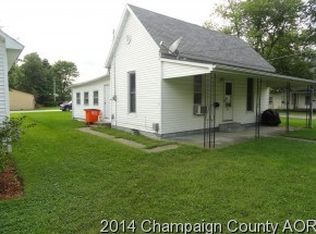 319 N Elm St, Arthur, IL 61911