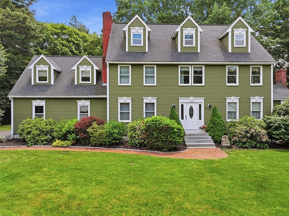 1st image of 30 Knollwood Dr