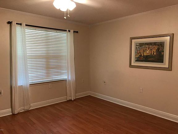 5th image of 3310 Washington Ave APT 1308