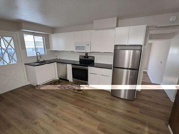 3rd image of 4451 C St