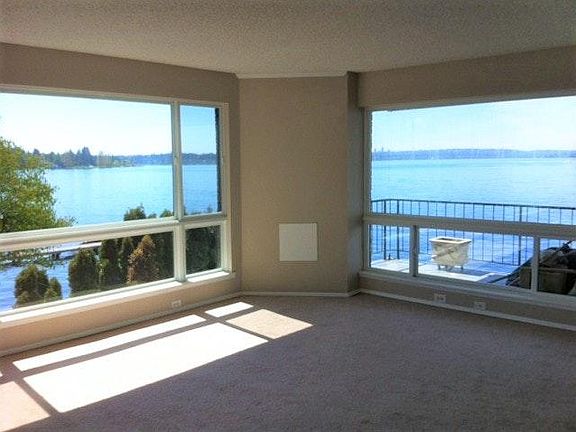Living Room Corner Lake View