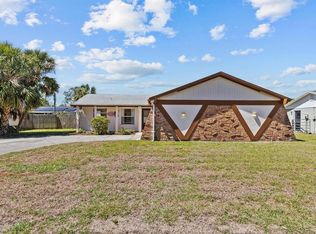 1010 Stonefence Way, Tarpon Springs, FL 34689