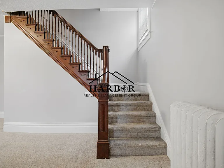 401 3rd Ave SW — Photo 9