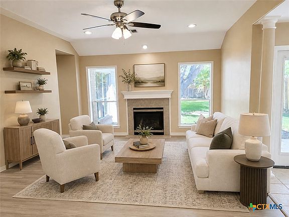 4th image of 206 Belmoor Ln