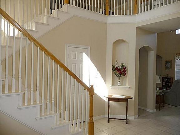 3rd image of 1208 Stonehedge Pl