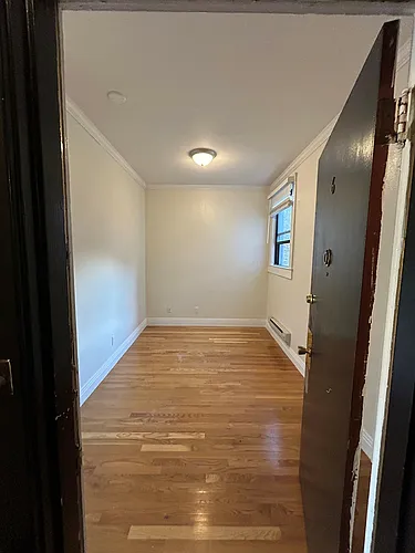 1206 Valencia St Photo 1