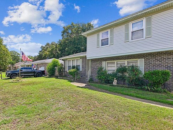 4th image of 1263 Honeysuckle Ln