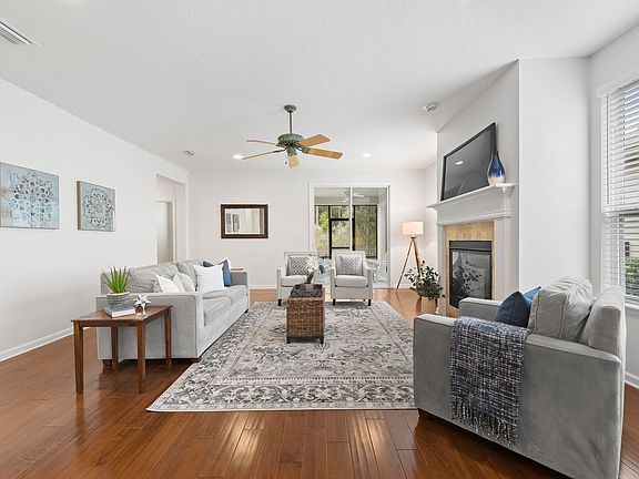 3rd image of 88 Captiva Dr