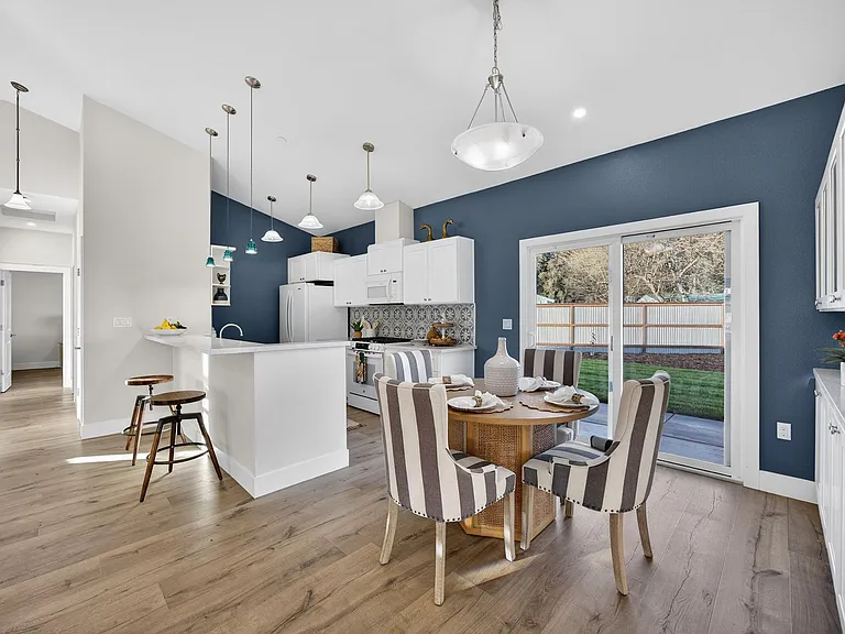 35622 Yosemite Ave — Photo 4