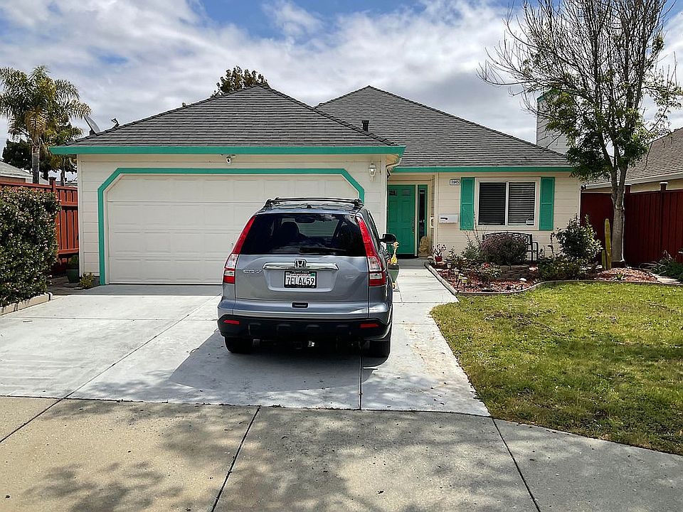 1st image of 1645 Woodrose Ave