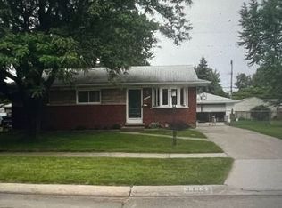 33353 Regal, Fraser, MI 48026