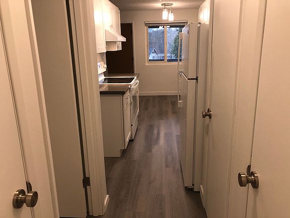 4th image of 10619 E Riverside Dr #10620