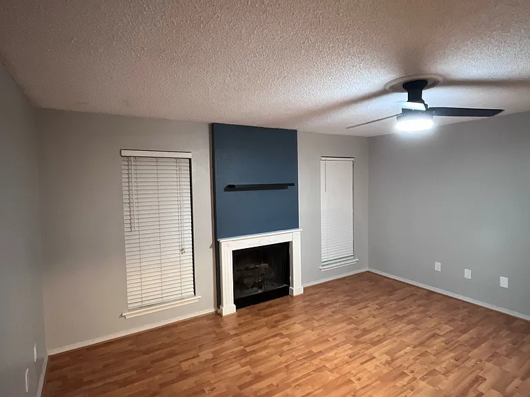 1200 N Cedar Ave #405 — Photo 1