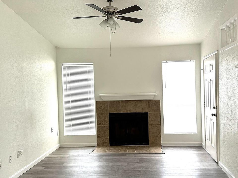 1st image of 3900 Woodchase Dr APT 92