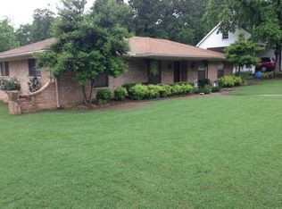 3220 S 35th St, Fort Smith, AR 72903