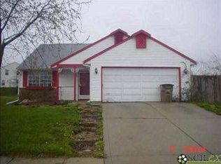 4885 Hunters Run, Columbus, IN 47201