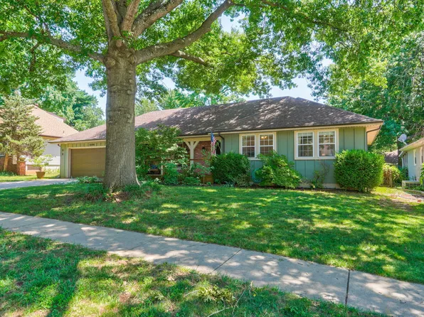 1044 E Woodland Street, Springfield, MO 65807