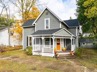 118 E Hendricks St, Shelbyville, IN 46176