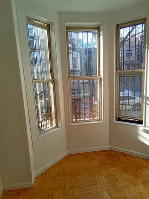 Rented by G Y B Realty Inc | media 10