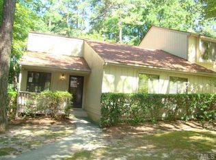 5901 Carmel Ln, Raleigh, NC 27609