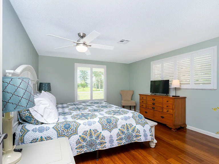 310 Bayview Pkwy — Photo 13