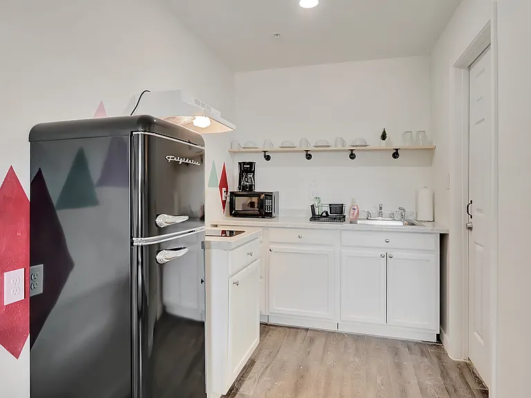 5390 Central Ave #103 — Photo 2