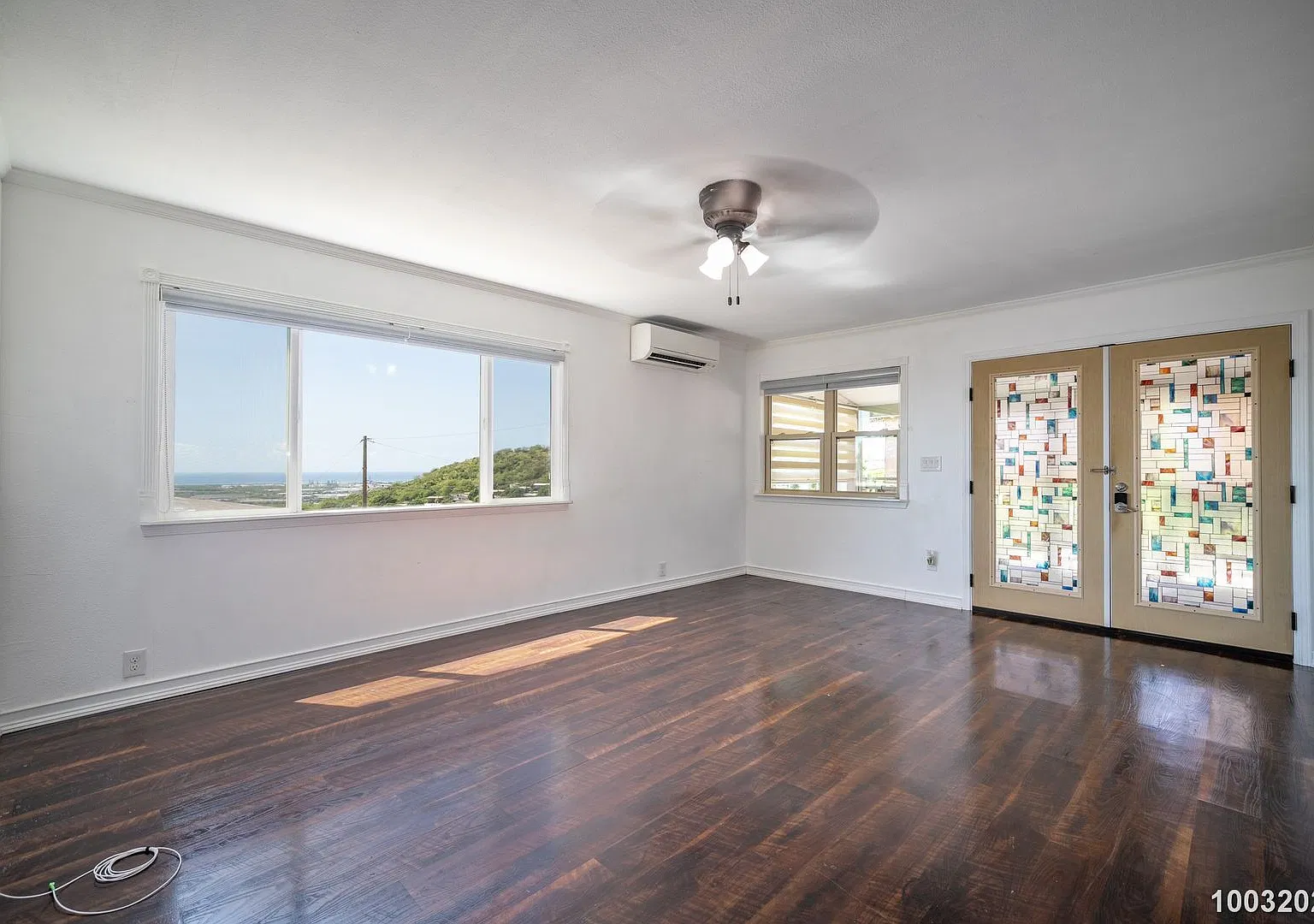 Bright and Updated 4BR/2BA Single Family Home in Makakilo (Kapolei) — Photo 4