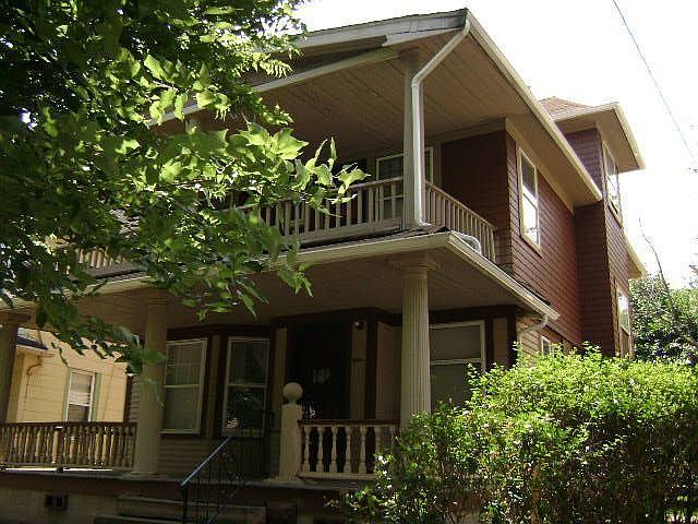 Nice Income Property-Occupied