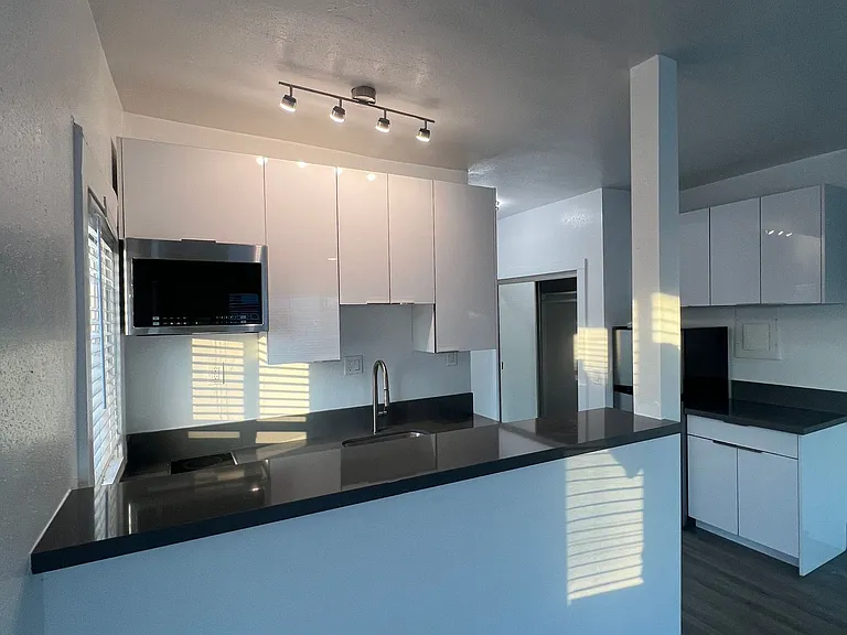 The Leo Lofts — Photo 67