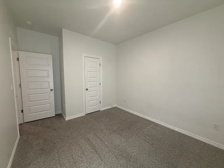 9048 NW 149th Ter — Photo 31
