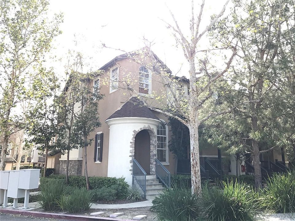 1st image of 7 Tulare Dr